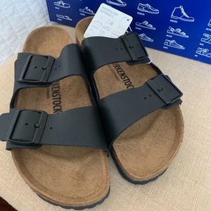 NIB Birkenstocks. Arizona, Black Size 38 (US 7)